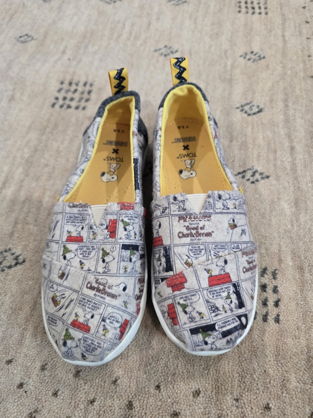 TOMS x Peanuts Youth Alpargata Sneakers Gray & Yellow US 1.5